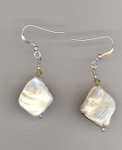 She Sella Sea Shells ~ Earrings