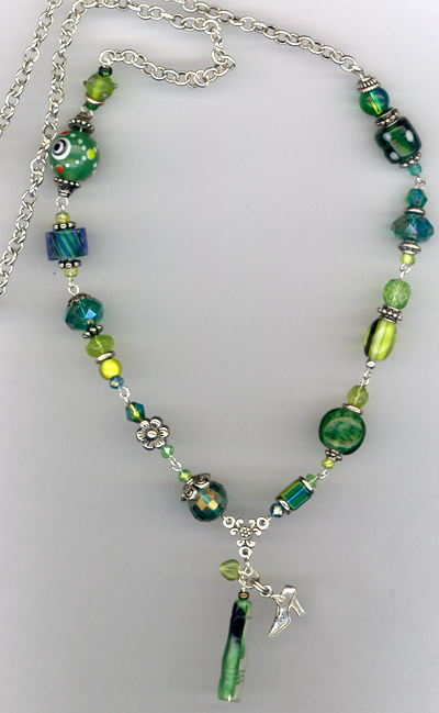 Whimsy Girl Green ~ Chunky Beaded Necklace