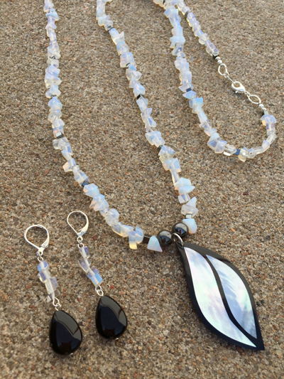 Black & White Summer Gemstone Jewelry Set