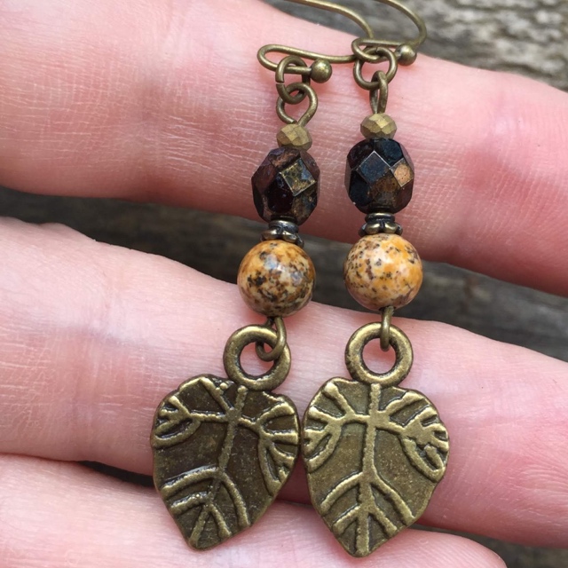 Fall leaves gold stack earrings 