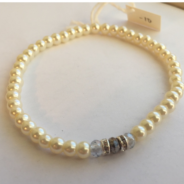 Creamy White Mini Pearl Stretchy Stacking Bracelet 