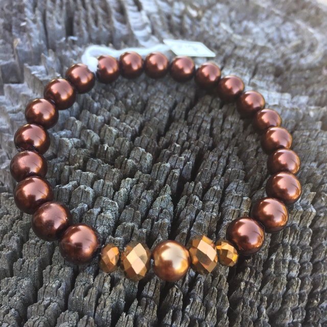 Spicy Suede Oak Stretchy Pearl Bracelet 2