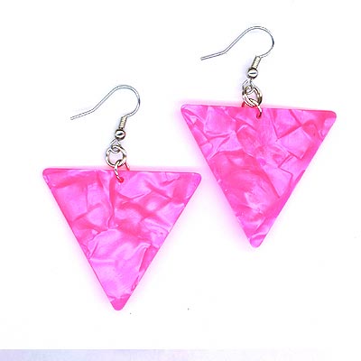 Guitar pick earring Triangle Pearl Pink