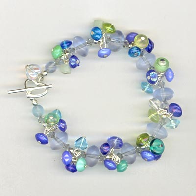 Blue Cluster Heart Chram Bracelet