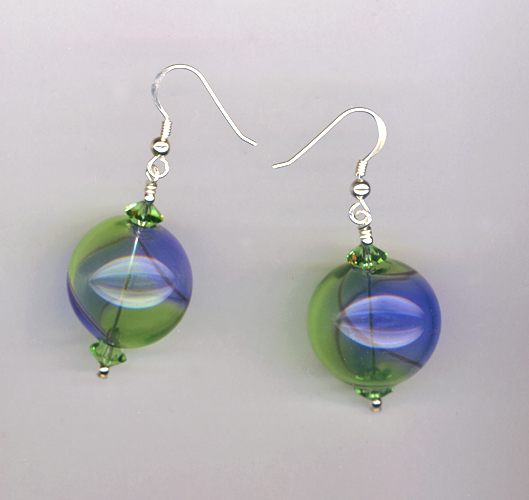 handblown g/b round earrings