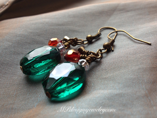 Trim the Tree ~ Emerald Crystal Gold Earrings