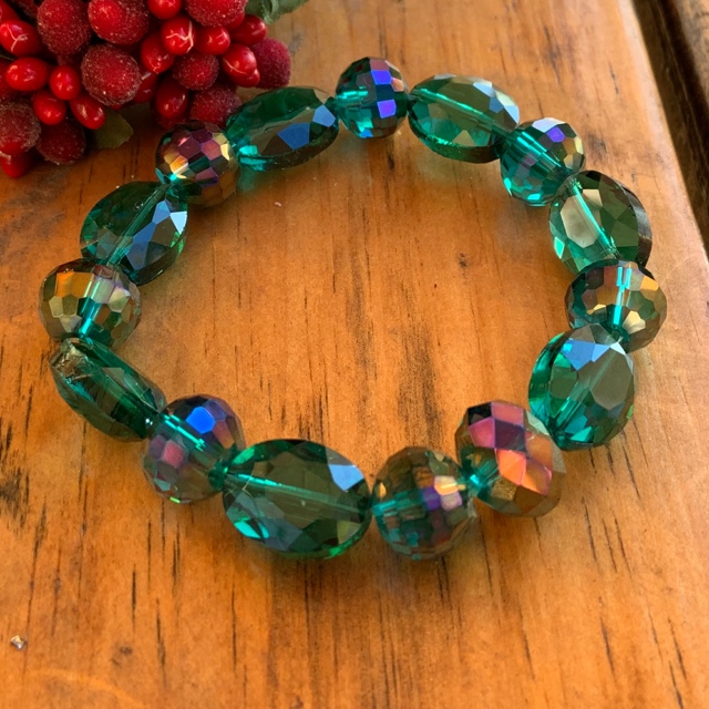 Emerald Green Quartz Crystal Statement Bracelet 