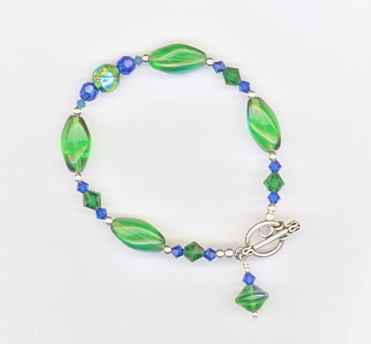 green blue holiday bracelet