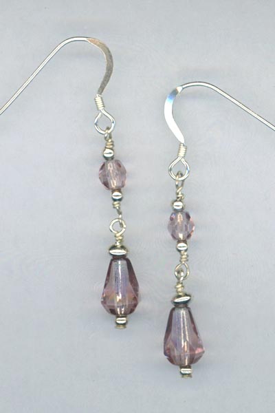 Light Amethyst crystal dangle earring